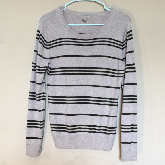 Banana Republic Sweaters - 🧚🏻‍♂️Banana Republic tan & hunter green  sz M
